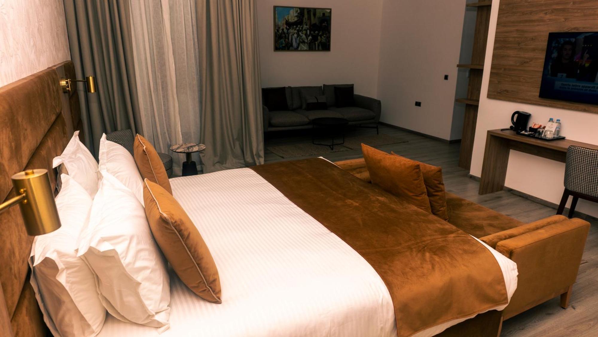 Hotel Ben Batouta - Tanger Esterno foto